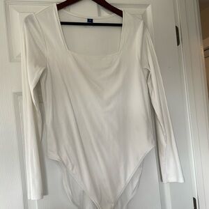 White fitted square neck body suit